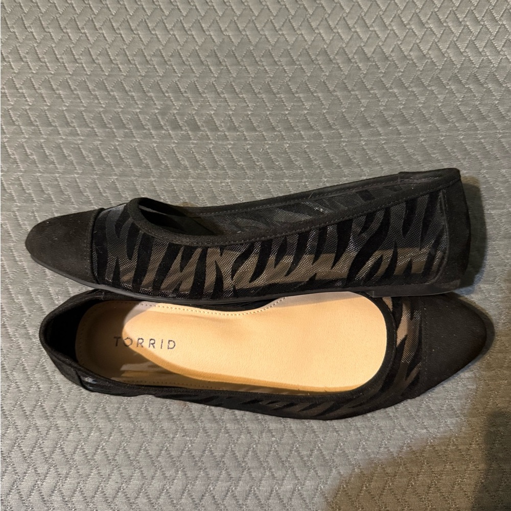 Torrid Black Ballet Flats with Ruched Design